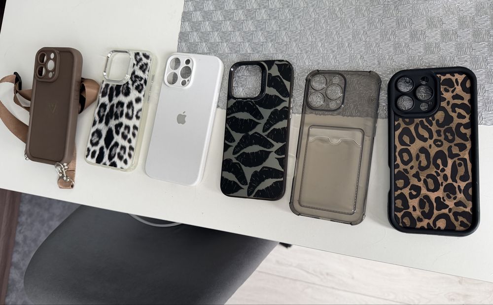 Продам чохли на Iphone 16 Pro Max