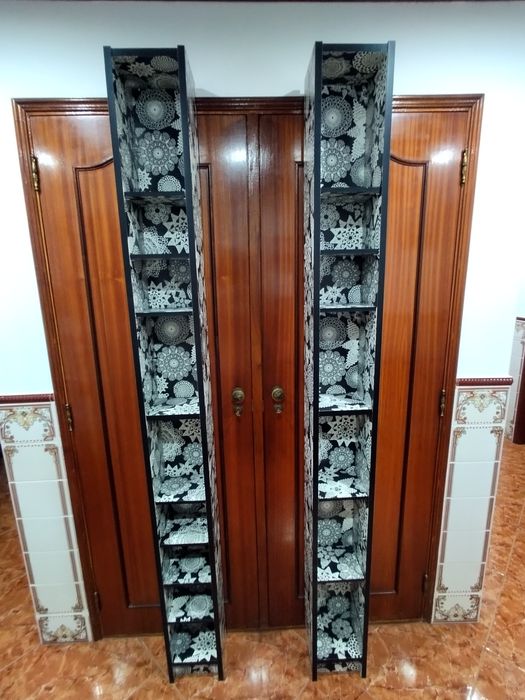 Prateleira estante torre decorativa casa quarto apartamento vivenda.