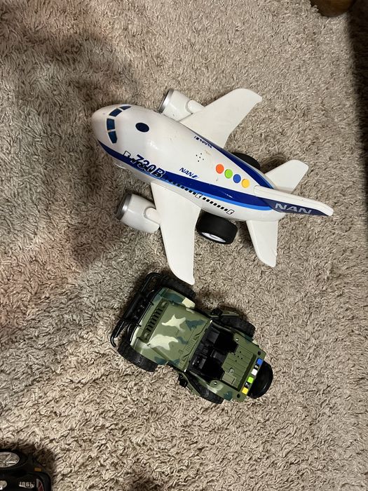 Дитячі ігрушки техніка