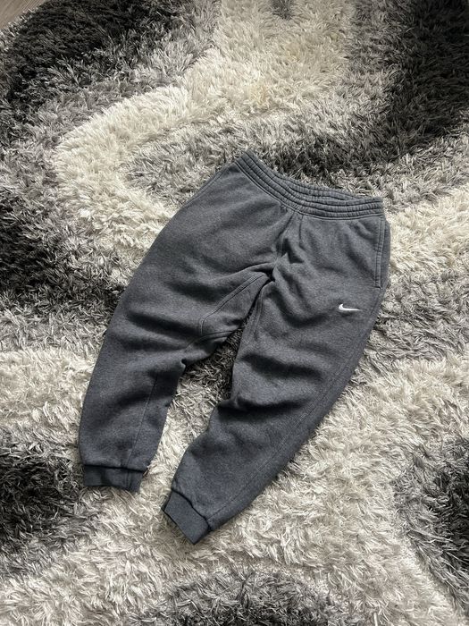 Штани Nike з нових колекцій