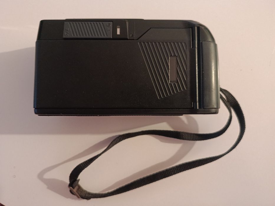 Máquina Fotográfica Voigtlander VITO TF Automatic