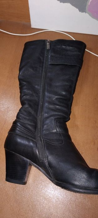 Зимові шкіряні чоботи