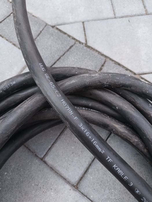 Kabel zasilający  4 żyły linka