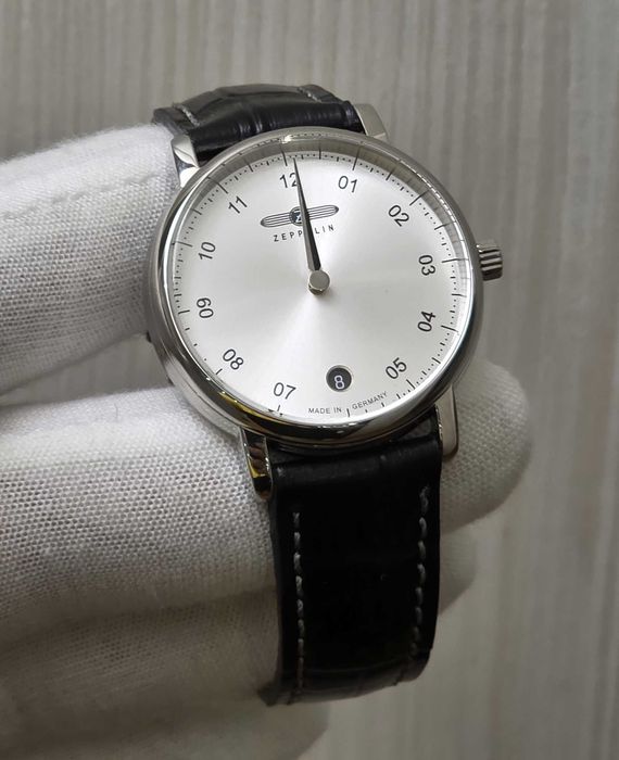 Жіночий годинник Zeppelin 8643-4 Made in Germany 36 mm