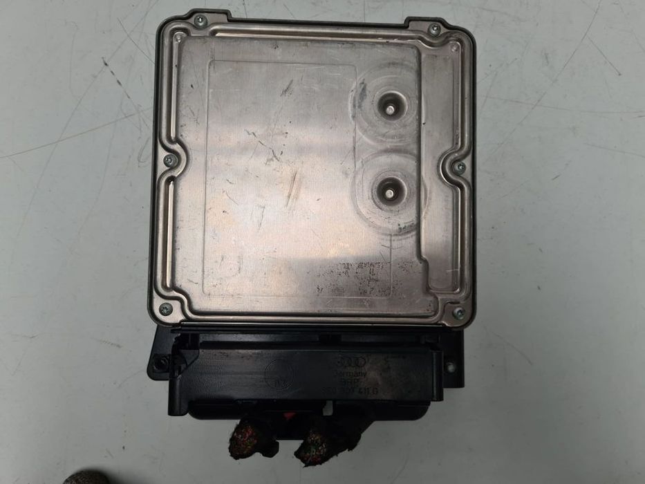 AUDI A4 2.0 FSI 2003 | CENTRALINA - BOSCH | Ref: 8E1 910 018 - 0 261
