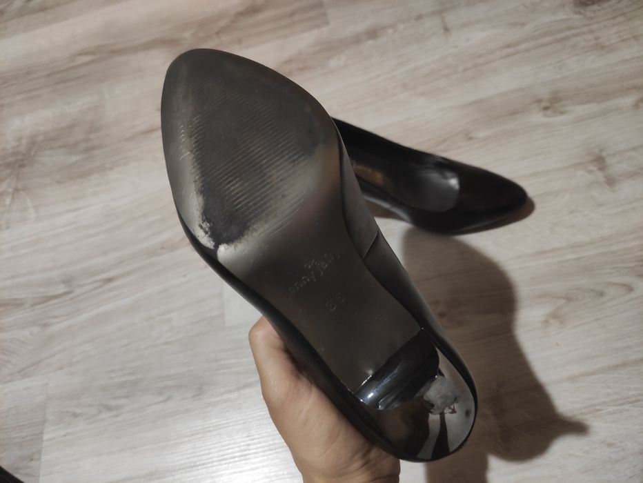 Czarne czółenka damskie na szpilce rozmiar 36