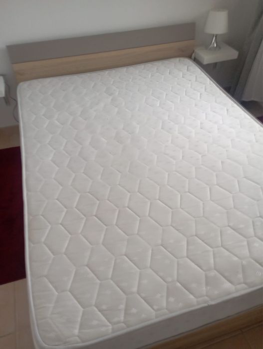 Cama casal com colchao 160X200
