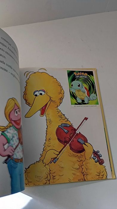 O Poupas Amarelo e o Violino- rua sésamo