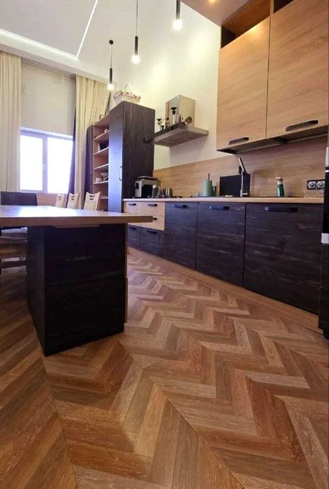 Продам 3х комнатную квартиру 120м2  в ЖК Околица  SM