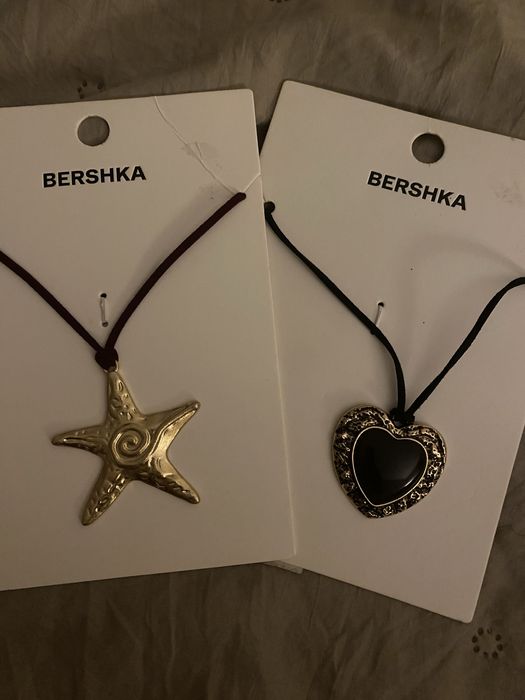 гарне намисто bershka