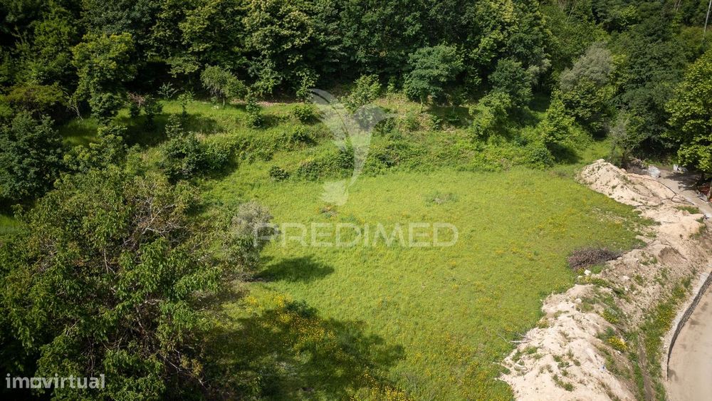 Exclusive Plot in Rio Caldo