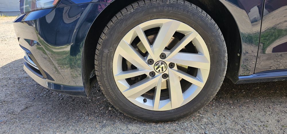 VOIKSWAGEN B8 Passat 2017