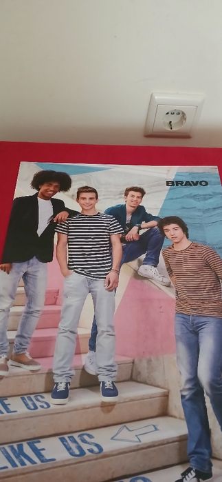 Poster Like Us, novo