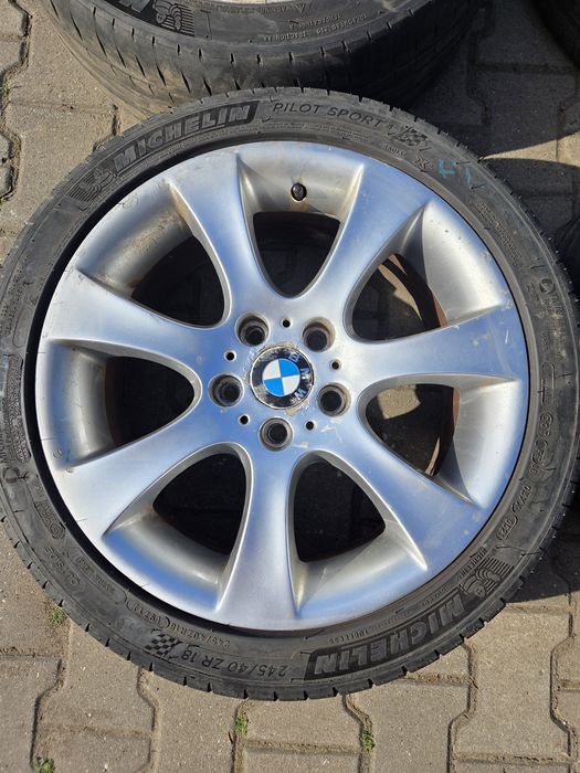 BMW e60 e61 XDRIVE koła felgi styling 124 et43 18"