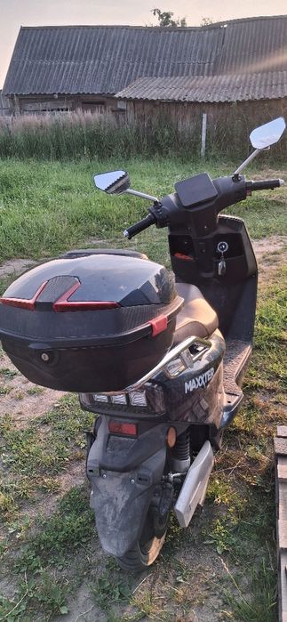 Электроскутер Maxxter LUMINA 1500кв