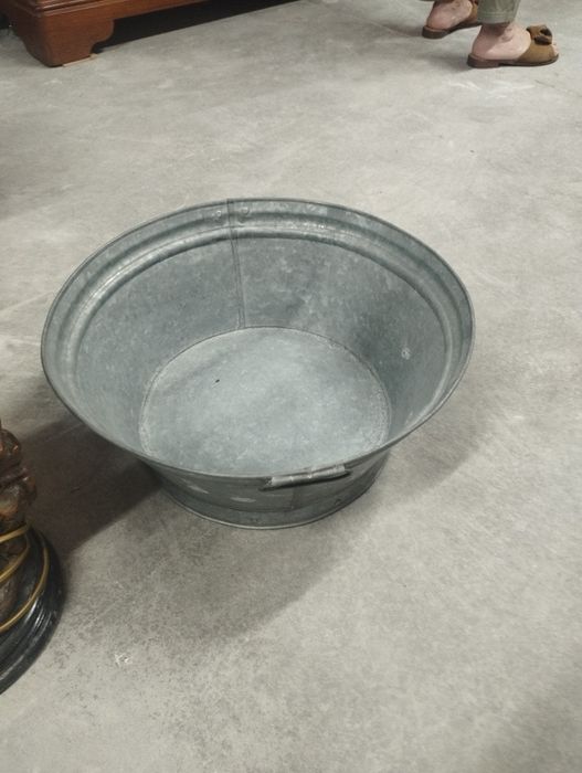 Various used items in good condition64551355779842125