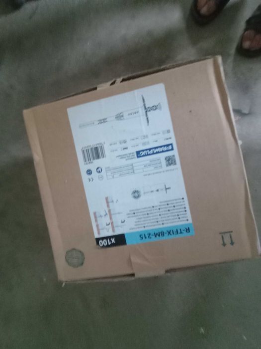 Kołki do styropianu RAWLPLUG wzmocnione z metalowym trzpieniem