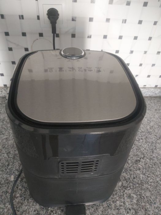 Airfryer com um ano e garantia