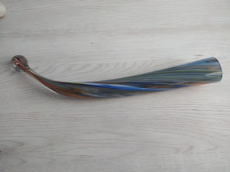 Ваза ,ріг з кольорового скла