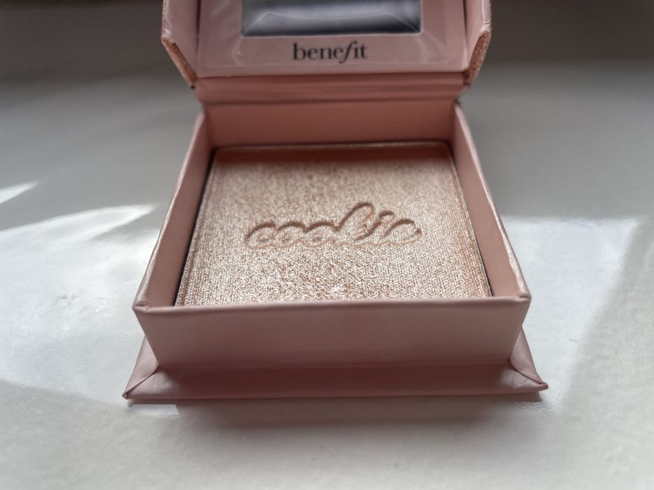 Benefit rozświetlacz Cookie