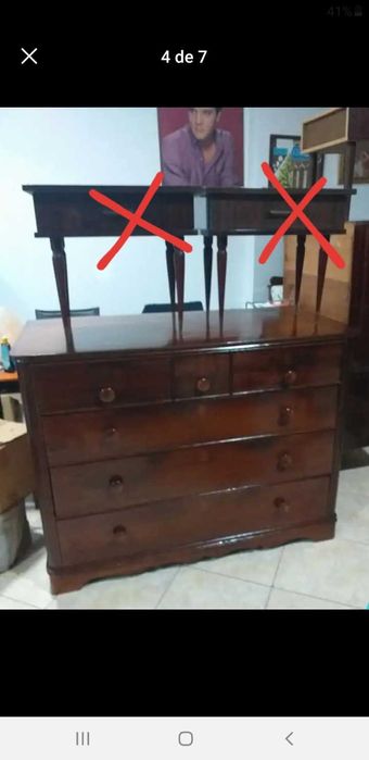 Cômoda antiga muito pesada em  estado aceitável