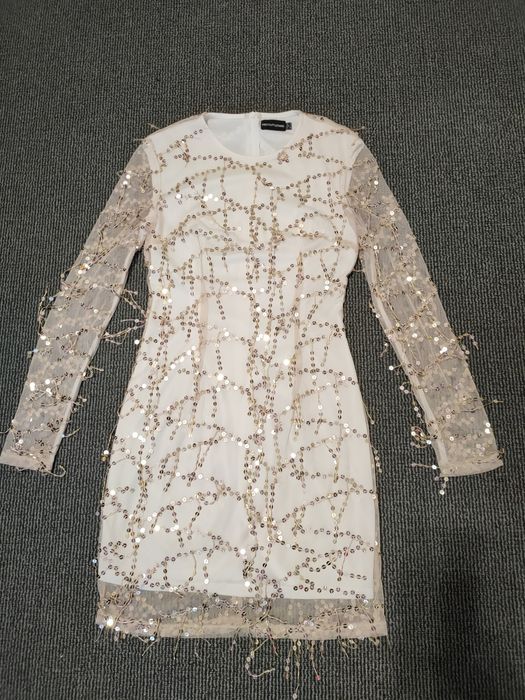 Сукня в паєтках розмір С