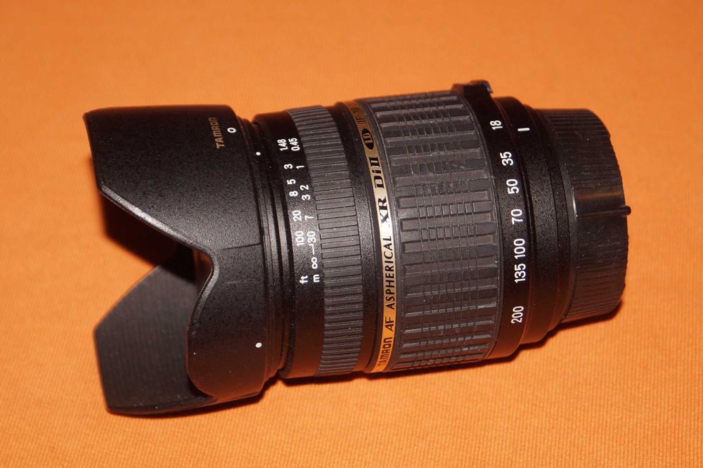 Tamron AF 18-200 f/3.5-6.3 для Nikon