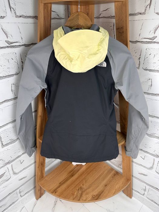 Жіноча куртка The North Face Dryvent мембранна вітровка Xs-S