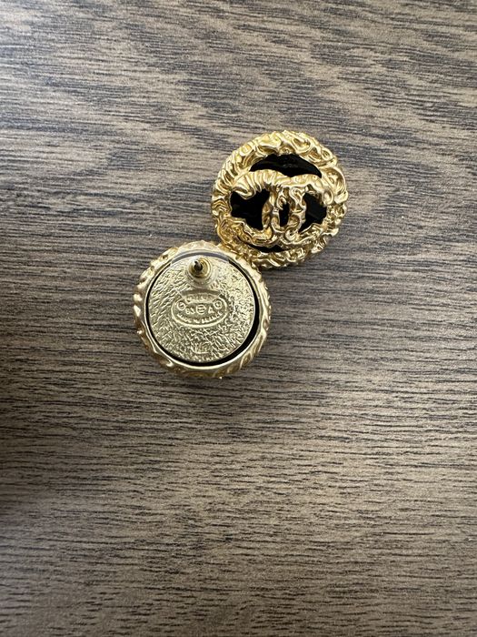 Сережки в стилі Chanel вінтаж