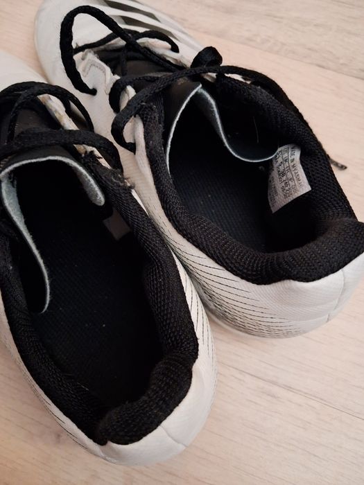 Halówki turfy Adidas 38