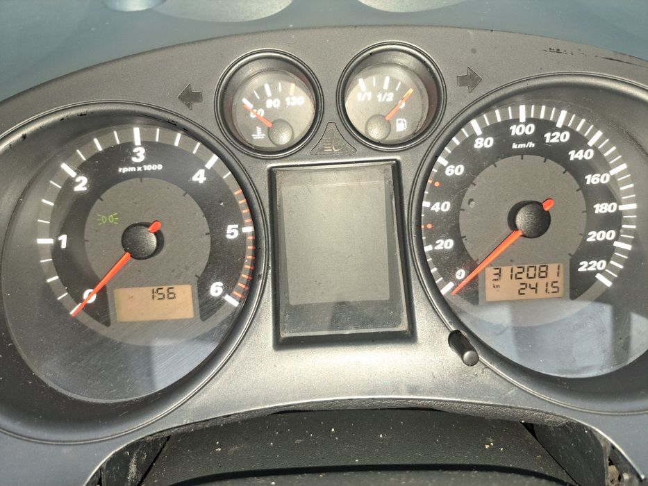 Seat Córdoba 1.4 TDI impecável