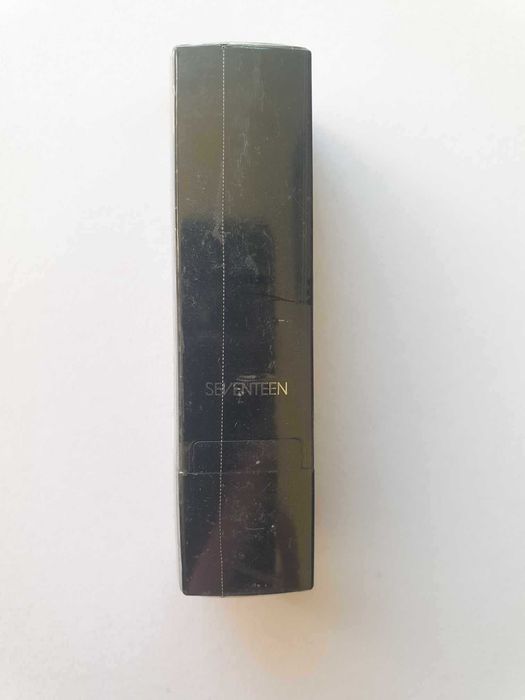 Seventeen Mirror Shine szminka