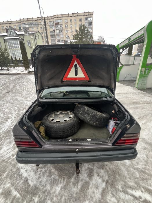 Mercedes-Benz w124 3.0d без торгу