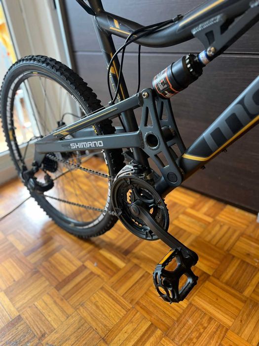 Bicicleta Aro 26" Moma Bikes