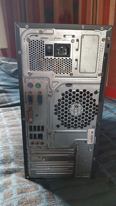 Системник fujitsu