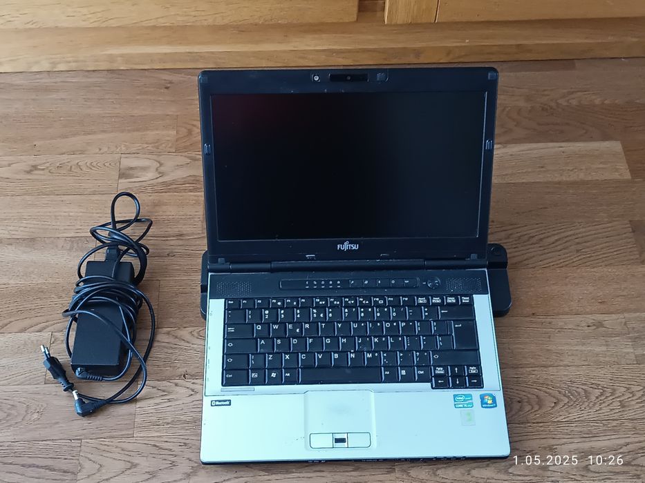 Laptop Fujitsu Siemens Lifebook S751
