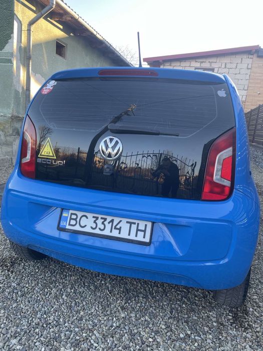Volkswagen Up (газ-бензин)