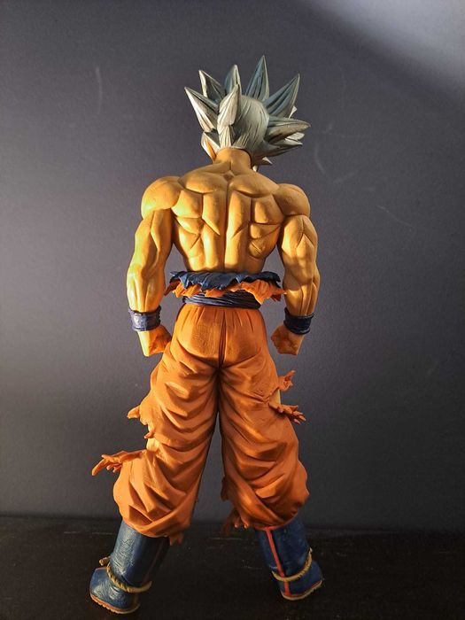 Dragon Ball Super Figura Goku Ultra Instinct Grandista