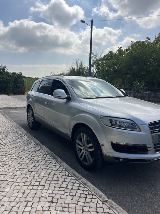 Audi Q7 — fotografia 4