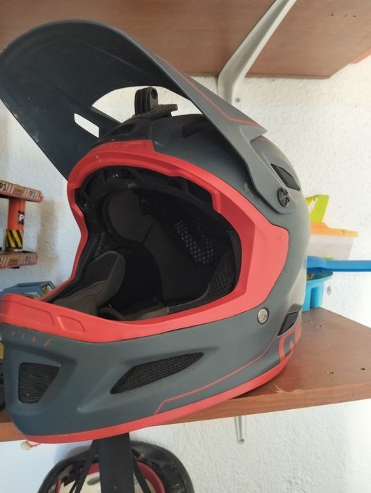 Capacete downhill  com mips marca giro