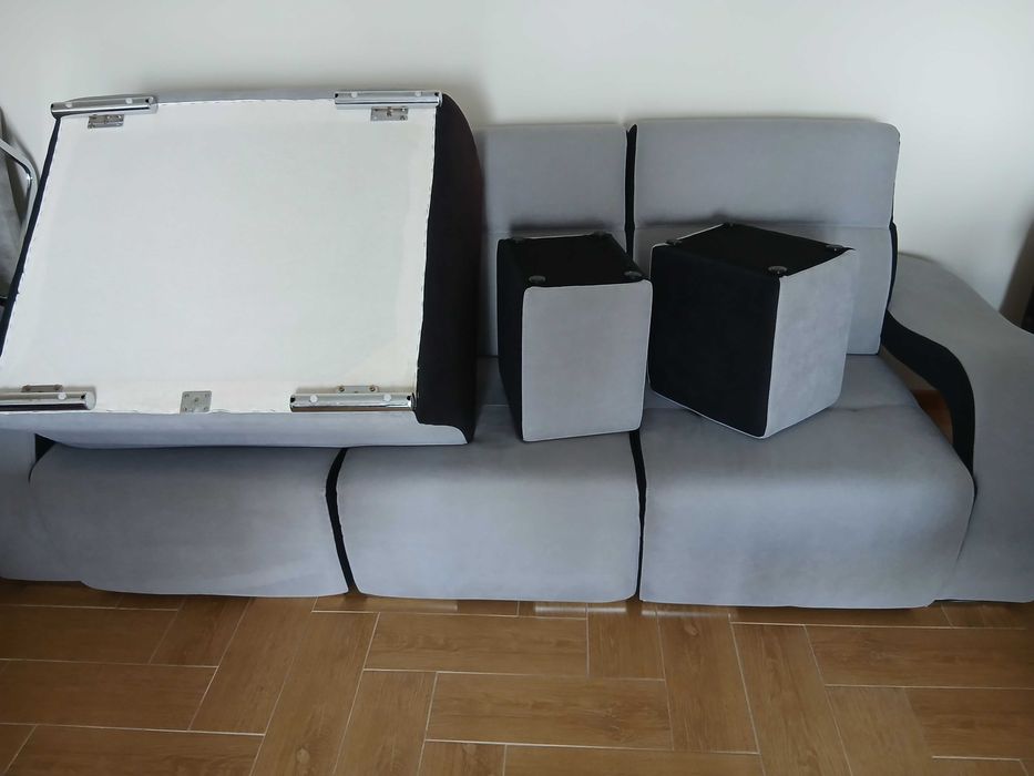 Sofá com chaise longue
