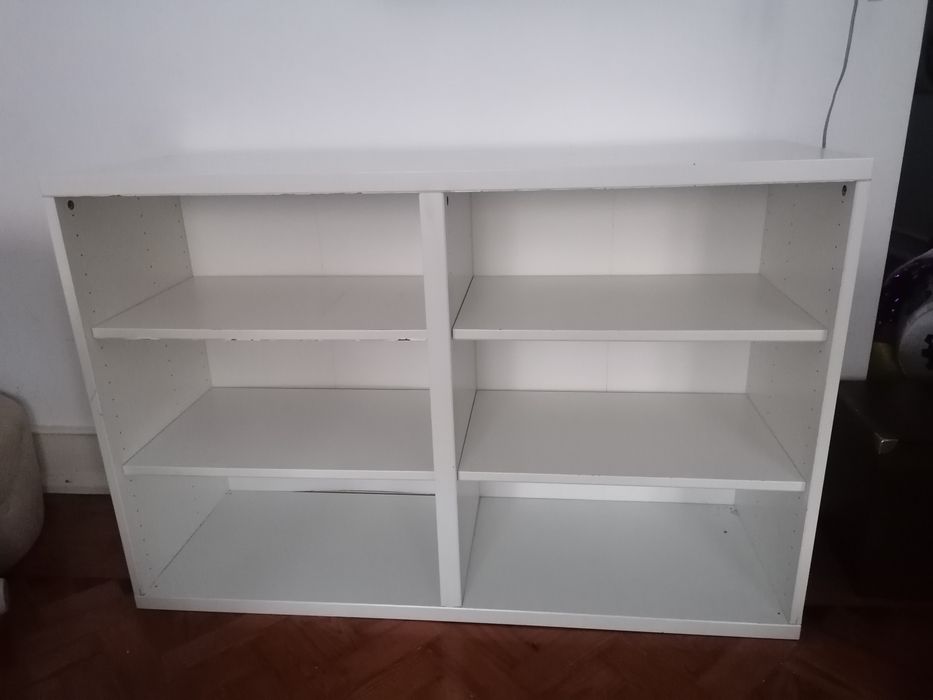 Estante branca do ikea