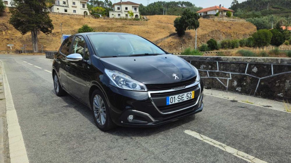 Peugeot 208 1.6 Style 2016