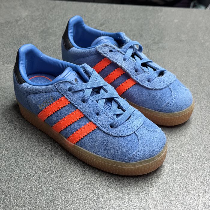 21/26р.ОРИГІНАЛ 100% Сині дитячі кросівки адідас Adidas Gazelle JP7134