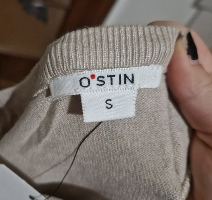 Кофтинка нова Остін в горошок.