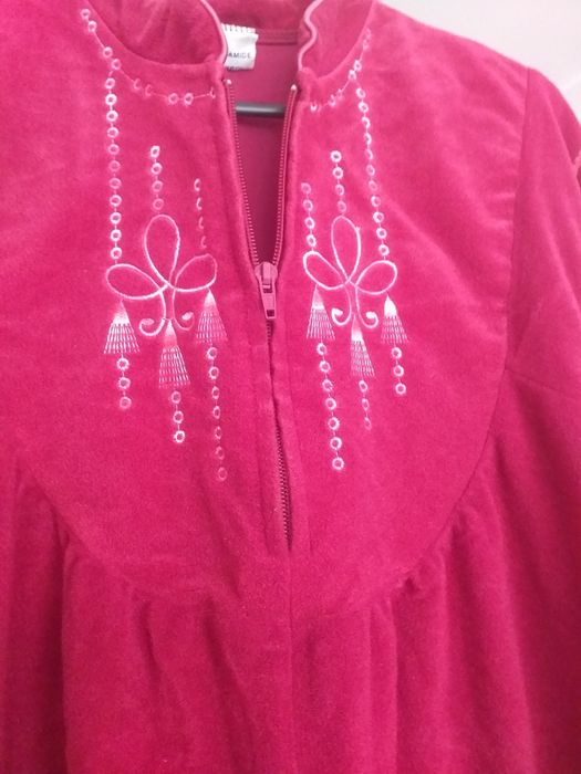 Szlafrok damski nowy z lat 90