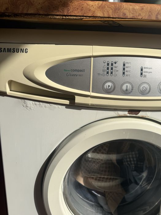 пральна машинка Samsung R831