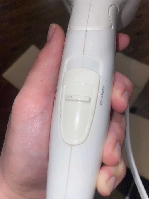 Suszarka do włosów RAVEN