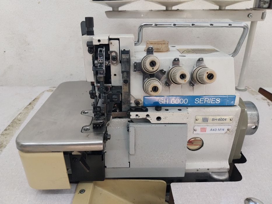 3 Máquinas de corte e cose kingtex