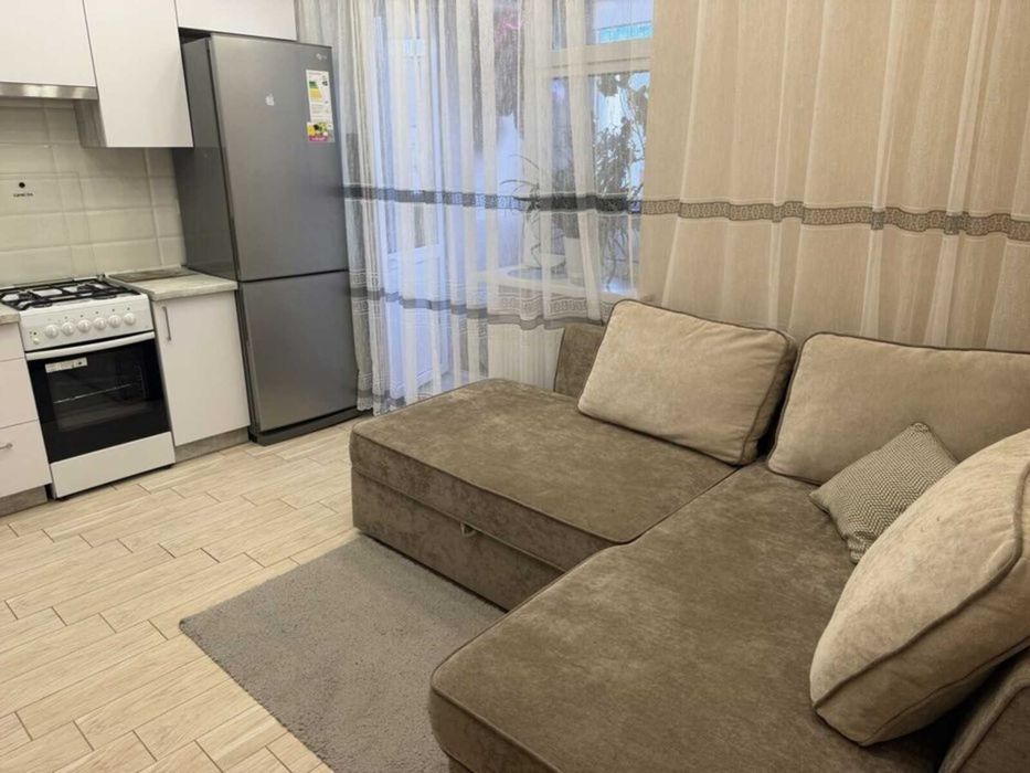 Apartment in Khmelnytskyy - More